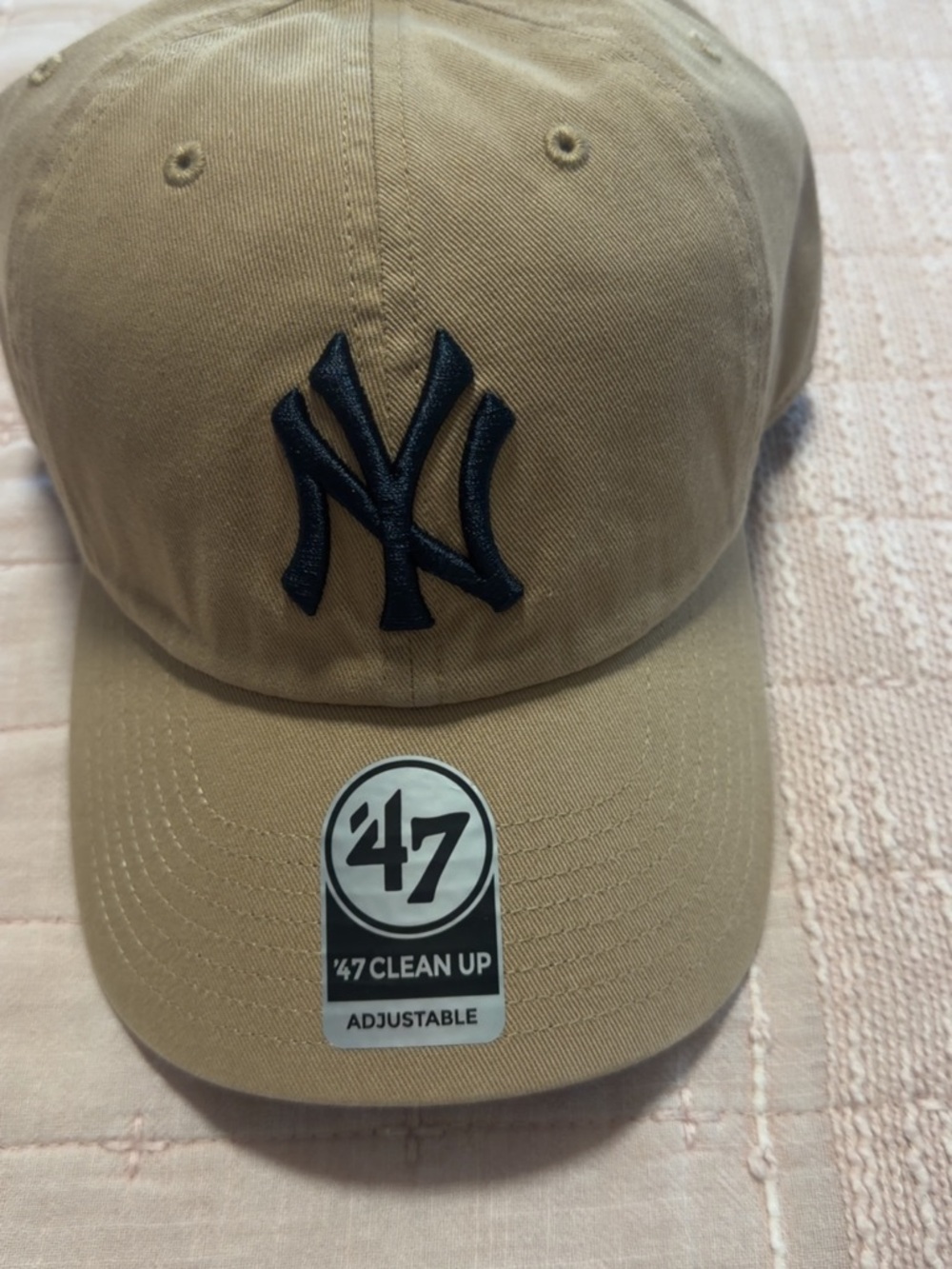 47 New York Yankees Tan Cap with Black Logo